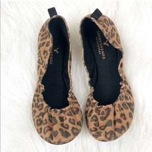 American Eagle Leopard flats
